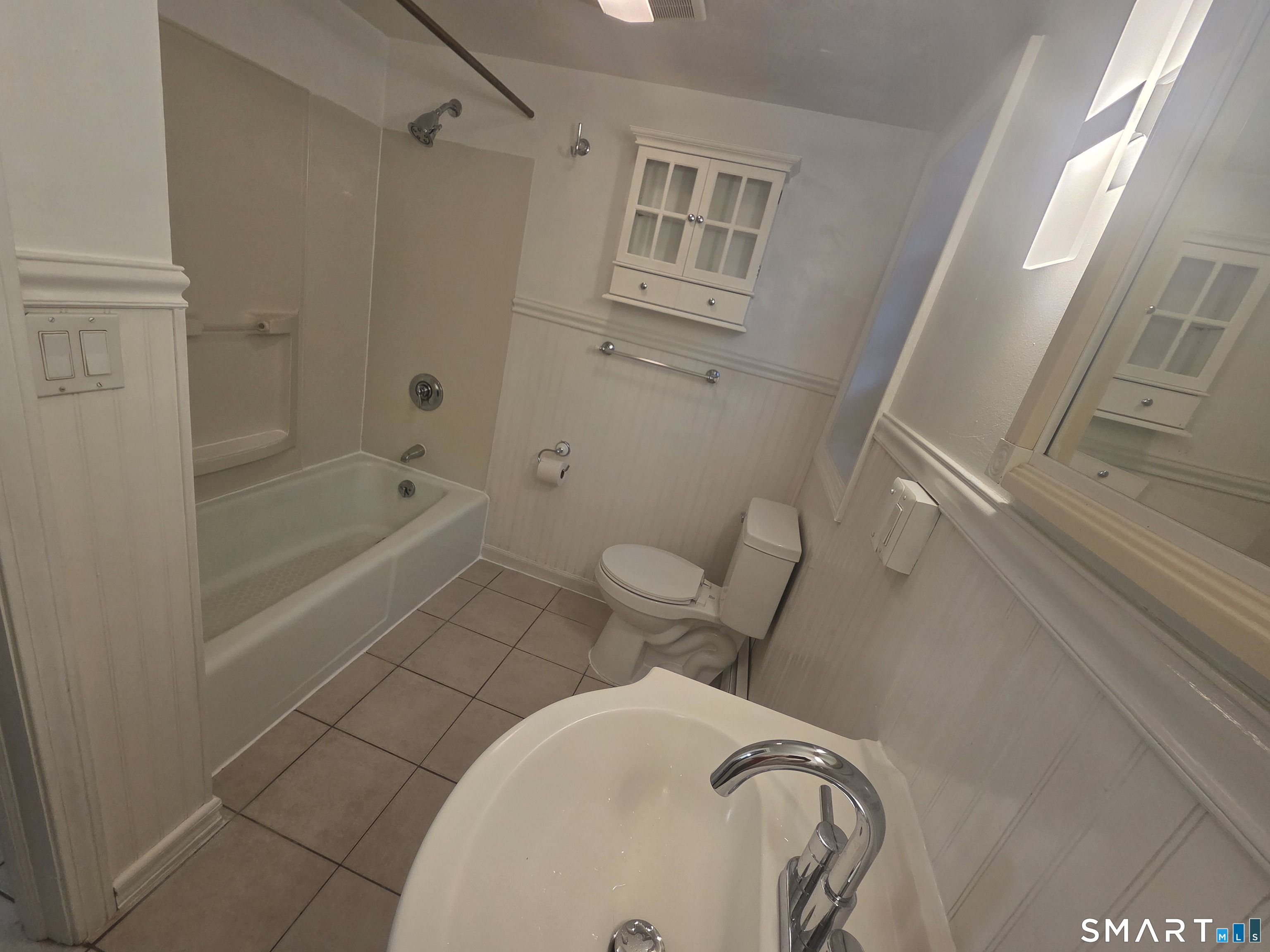 97 Fairview Avenue Groton CT 06340