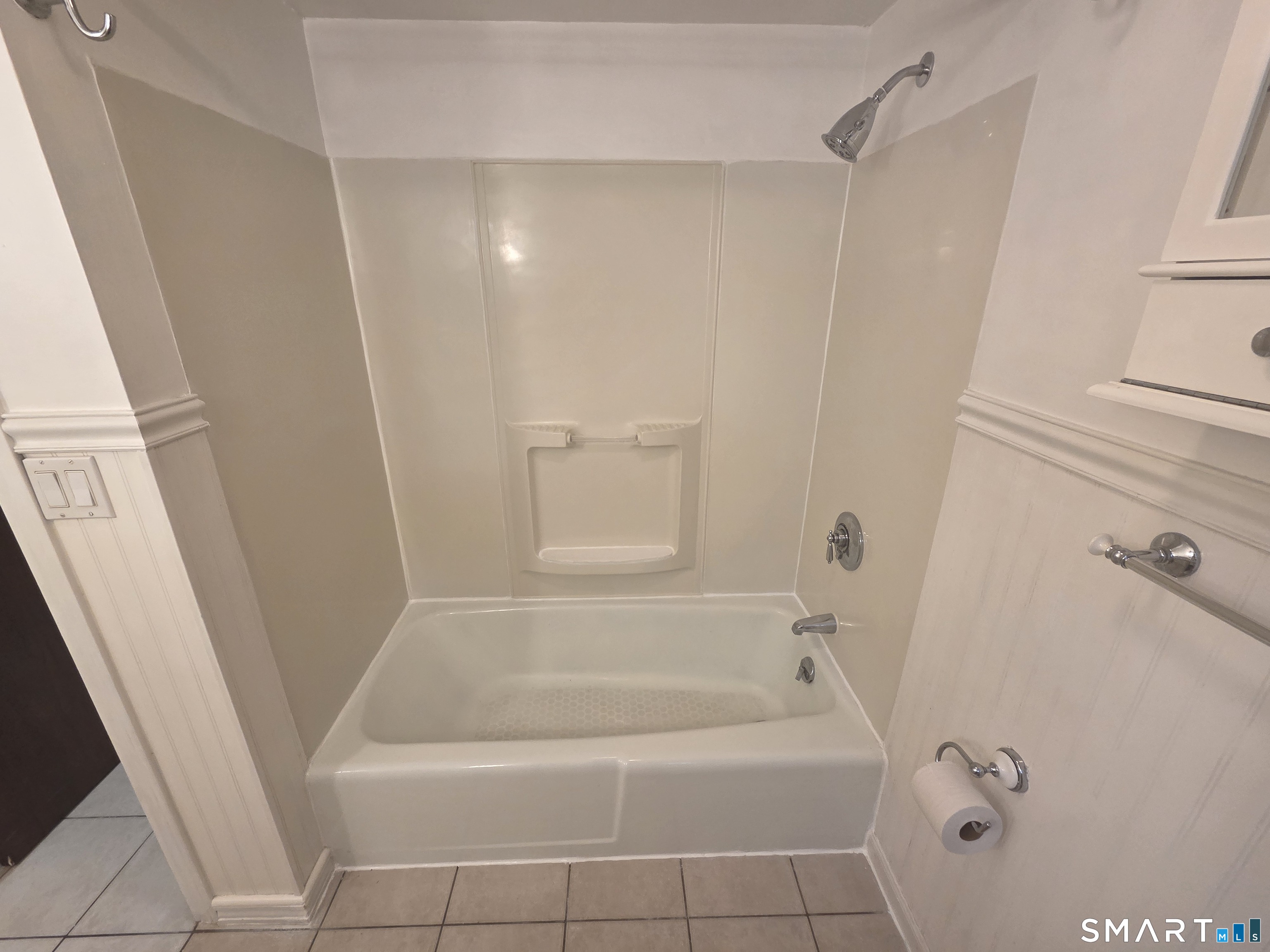 97 Fairview Avenue Groton CT 06340