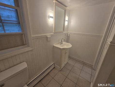 97 Fairview Avenue Groton CT 06340