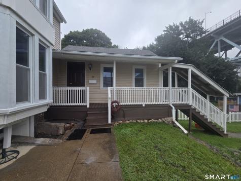 97 Fairview Avenue Groton CT 06340