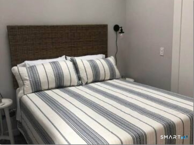 22 Pond Road Old Lyme CT 06371