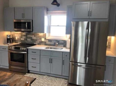 22 Pond Road Old Lyme CT 06371