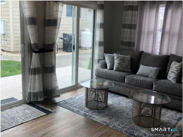 22 Pond Road Old Lyme CT 06371