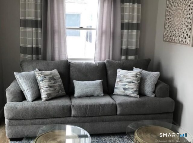 22 Pond Road Old Lyme CT 06371