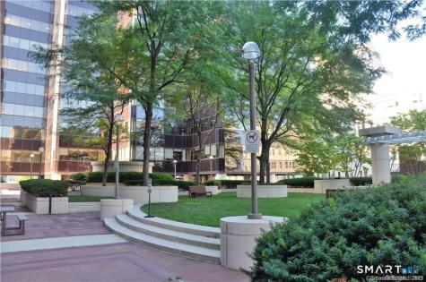 127 Greyrock Place Stamford CT 06901