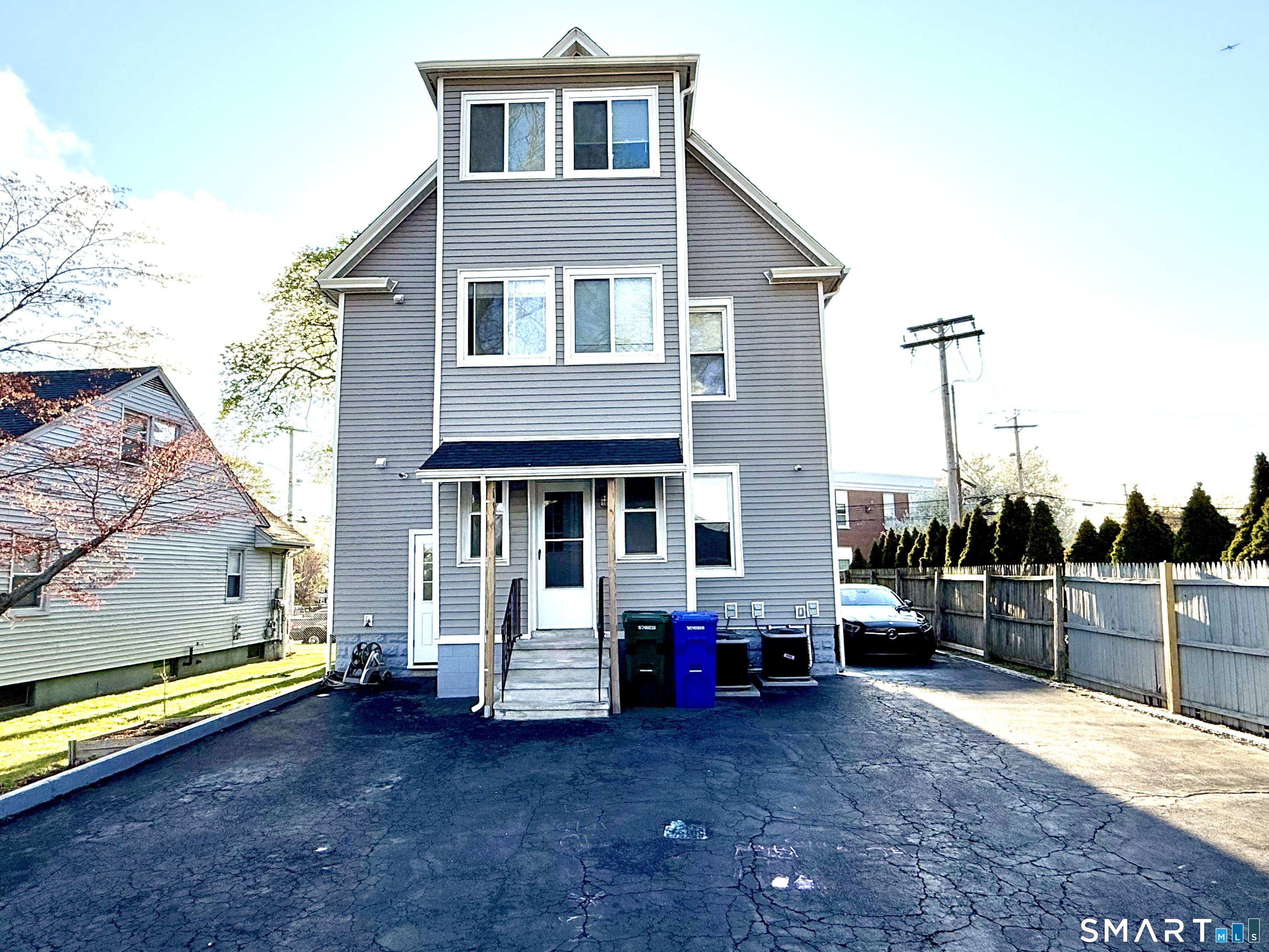 7-9 Burritt Avenue Stratford CT 06615