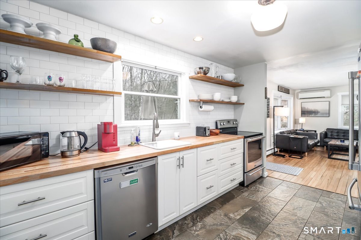 2 Clara Lane New Milford CT 06776