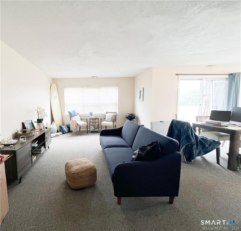 Milford CT, 103 Mariners Walk, Unit 103