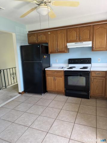 21 Weir Street Branford CT 06405