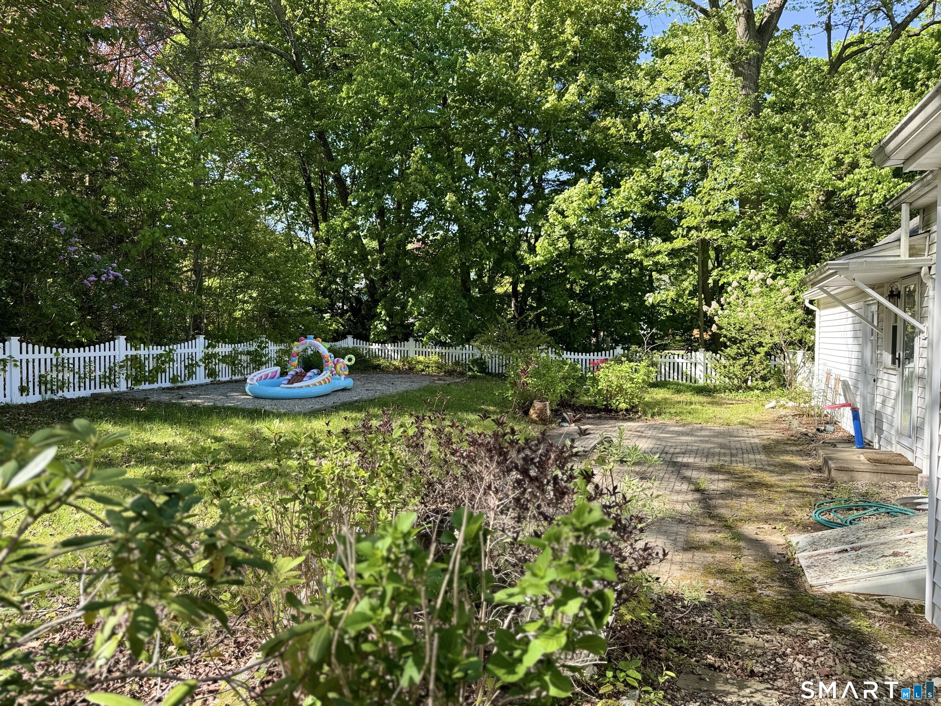 330 Ridge Road Hamden CT 06517