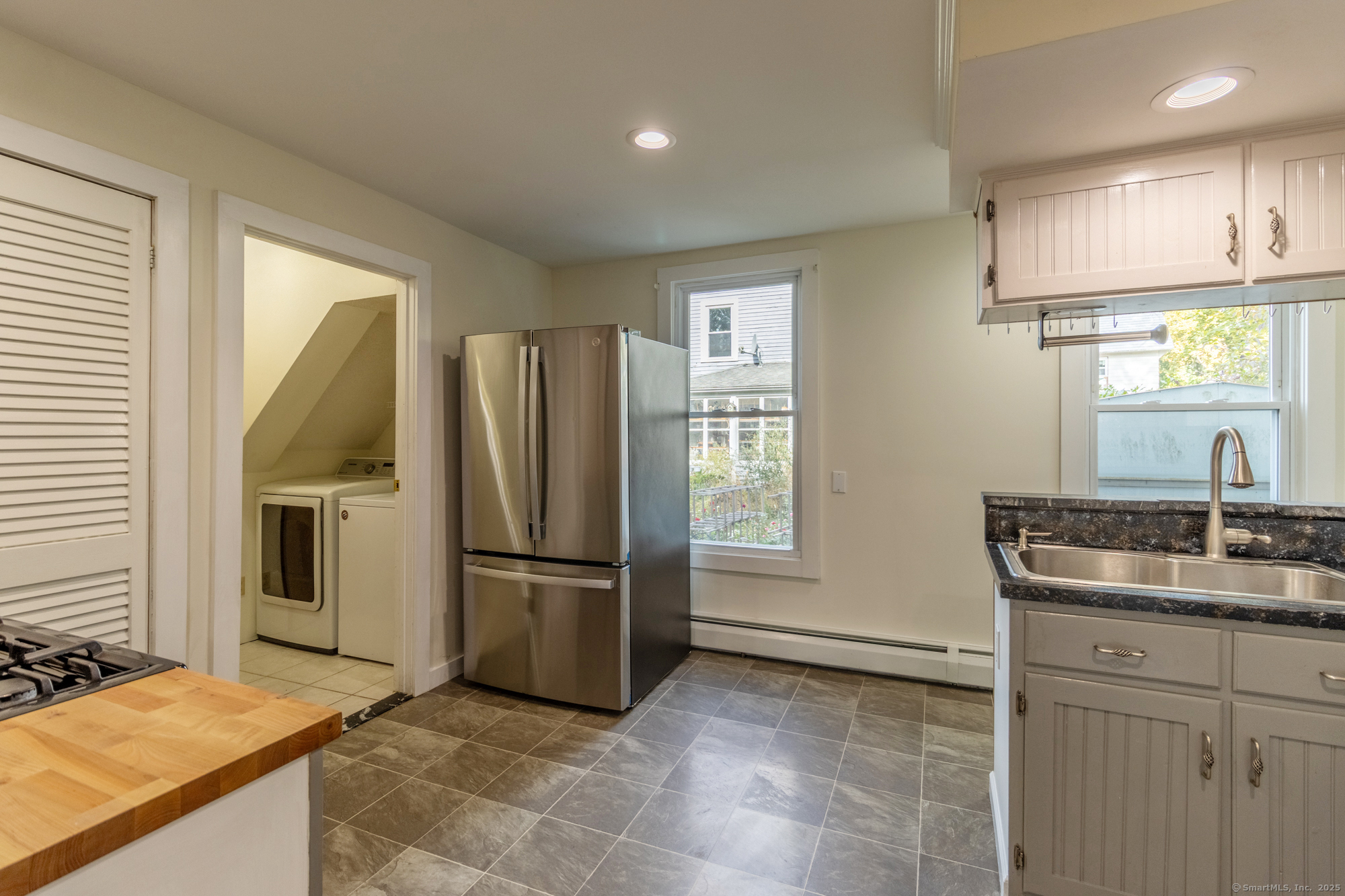 7 Starr Place East Hampton CT 06424