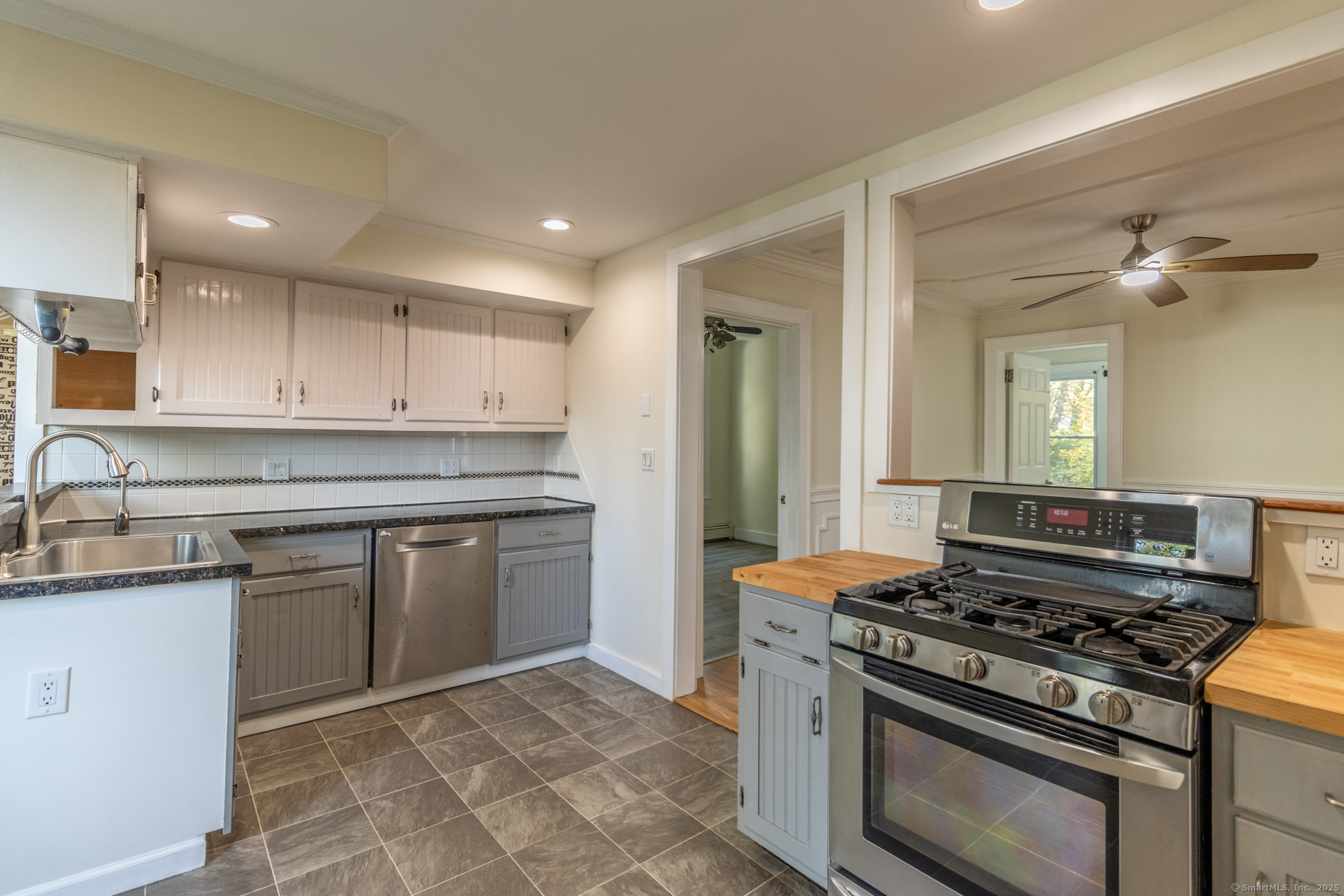 7 Starr Place East Hampton CT 06424