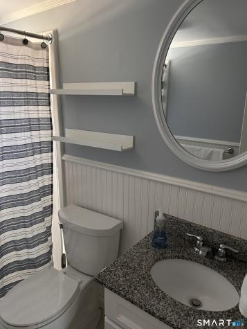 22 Indianola Road East Lyme CT 06357