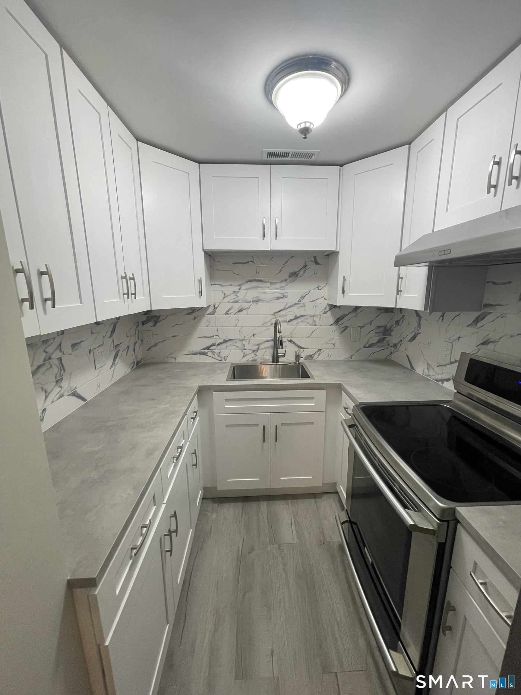 31 Stuart Avenue Norwalk CT 06850