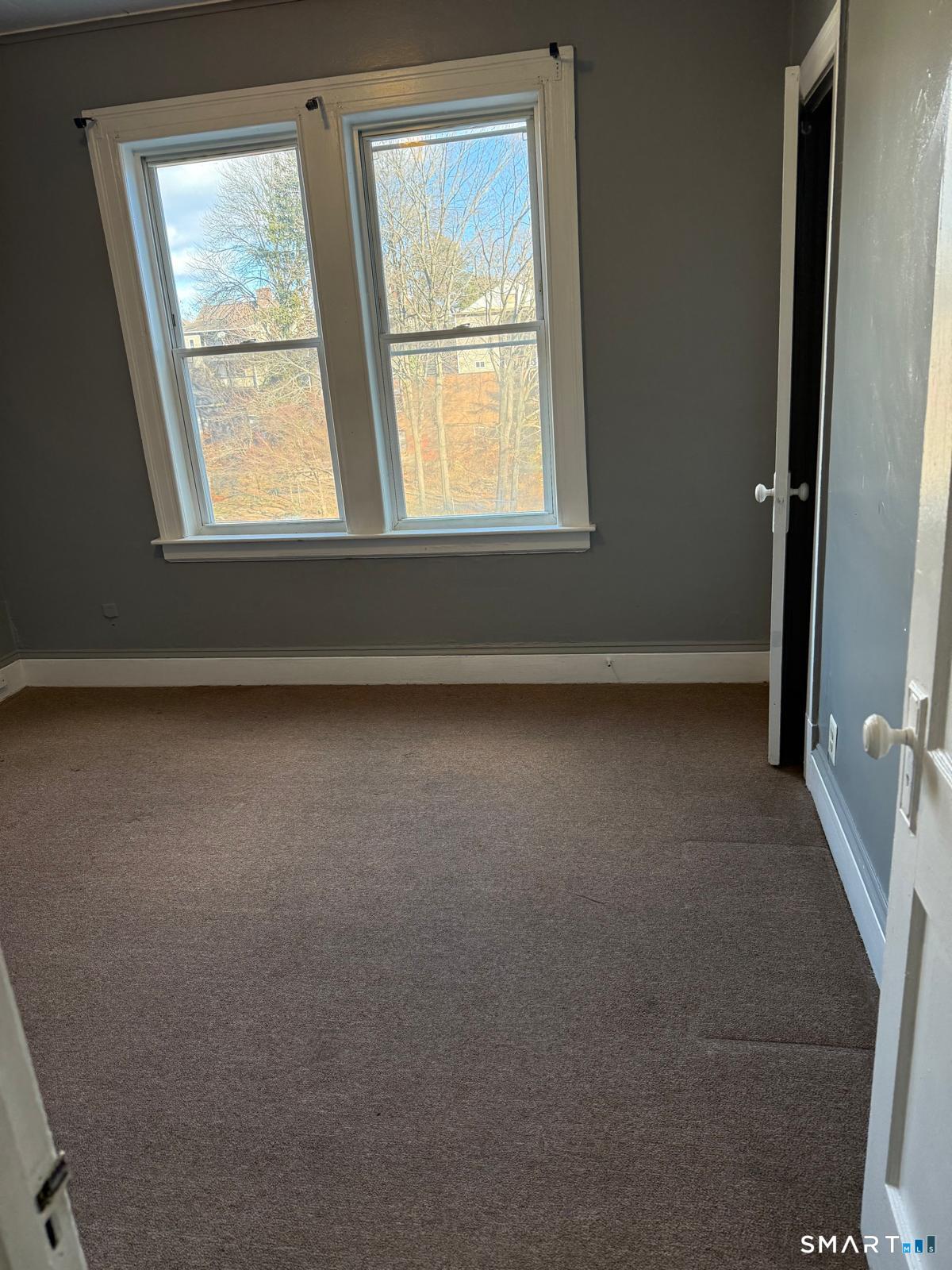 120 Evergreen Avenue Hartford CT 06105