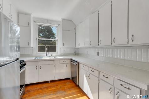 829 Orange Street New Haven CT 06511