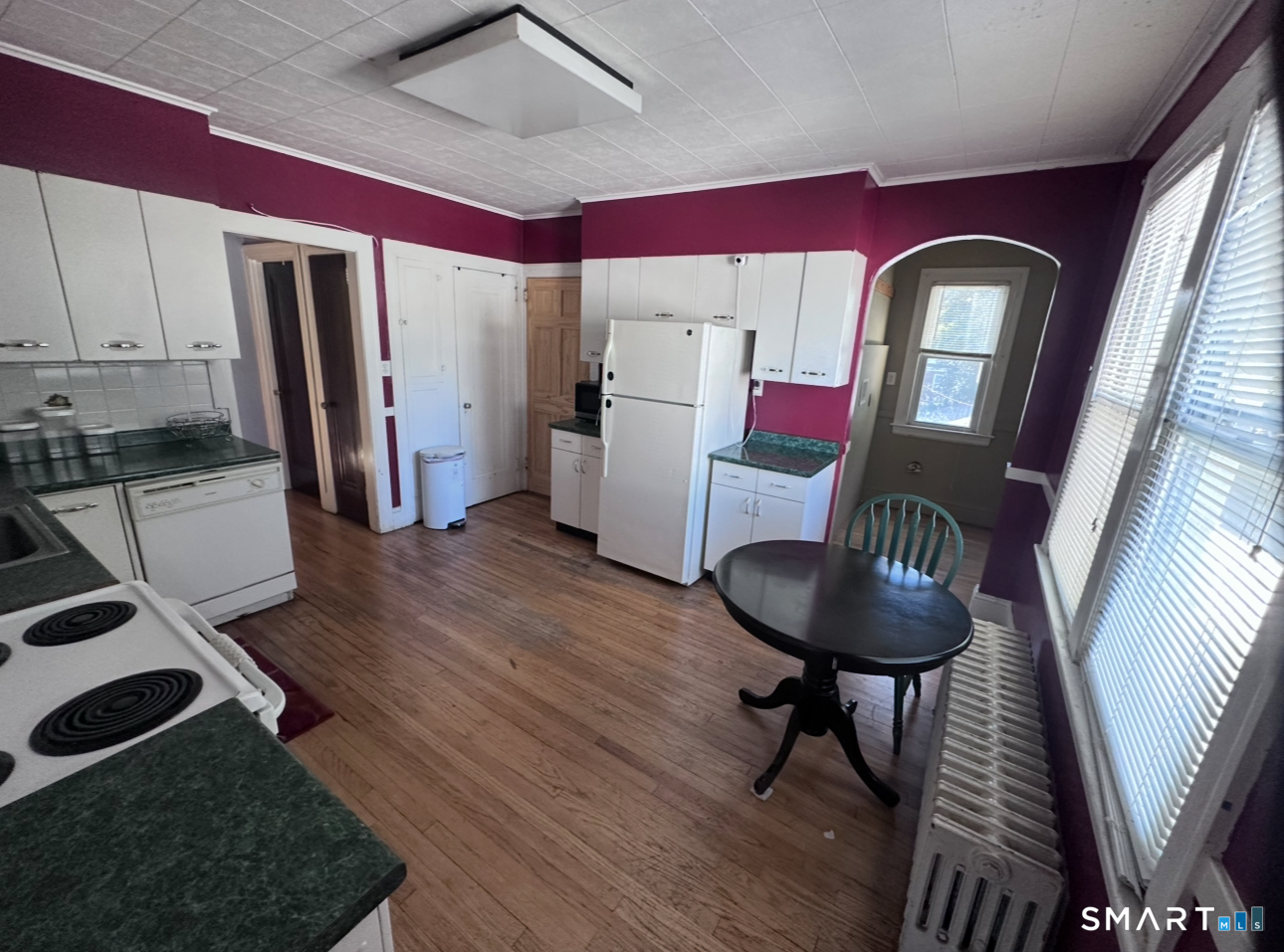 15-17 Fuller Avenue East Hartford CT 06108