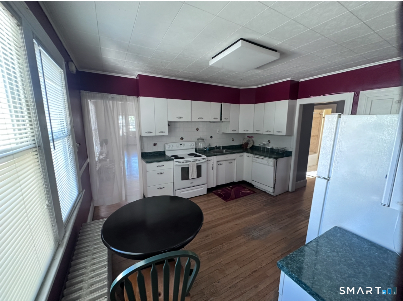 15-17 Fuller Avenue East Hartford CT 06108