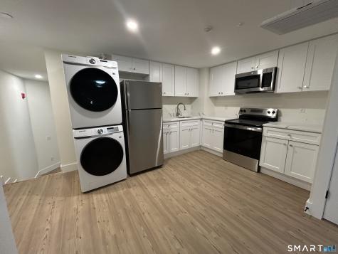 472 Main Street Middletown CT 06457