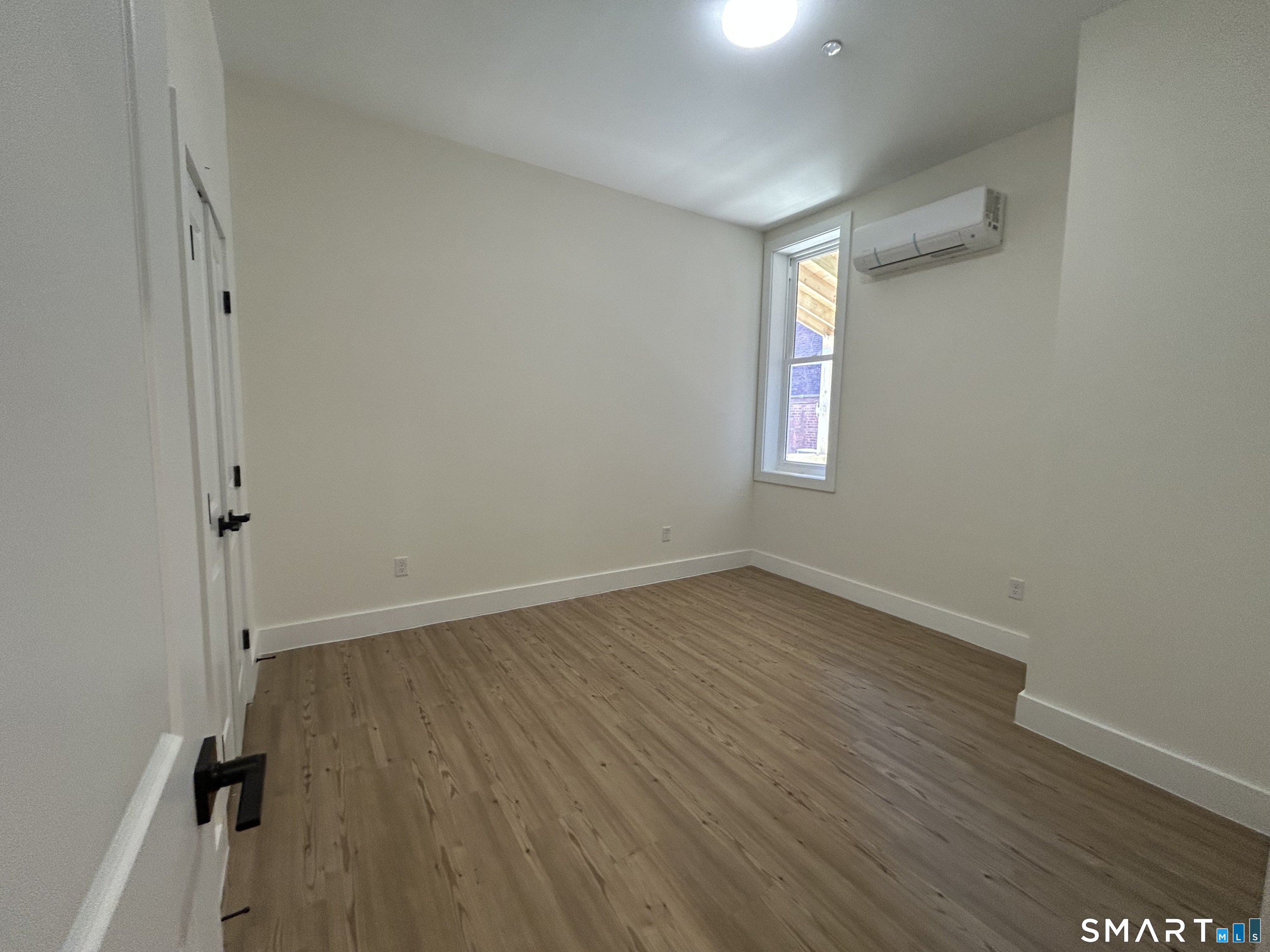 472 Main Street Middletown CT 06457
