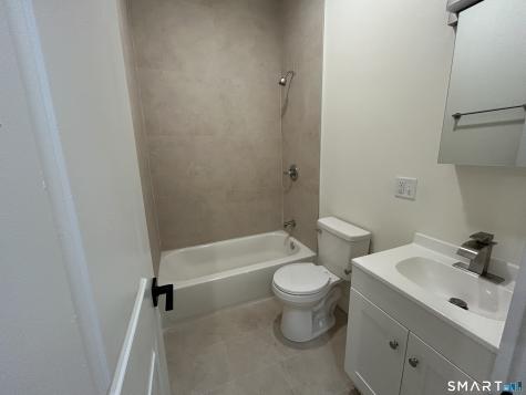 472 Main Street Middletown CT 06457