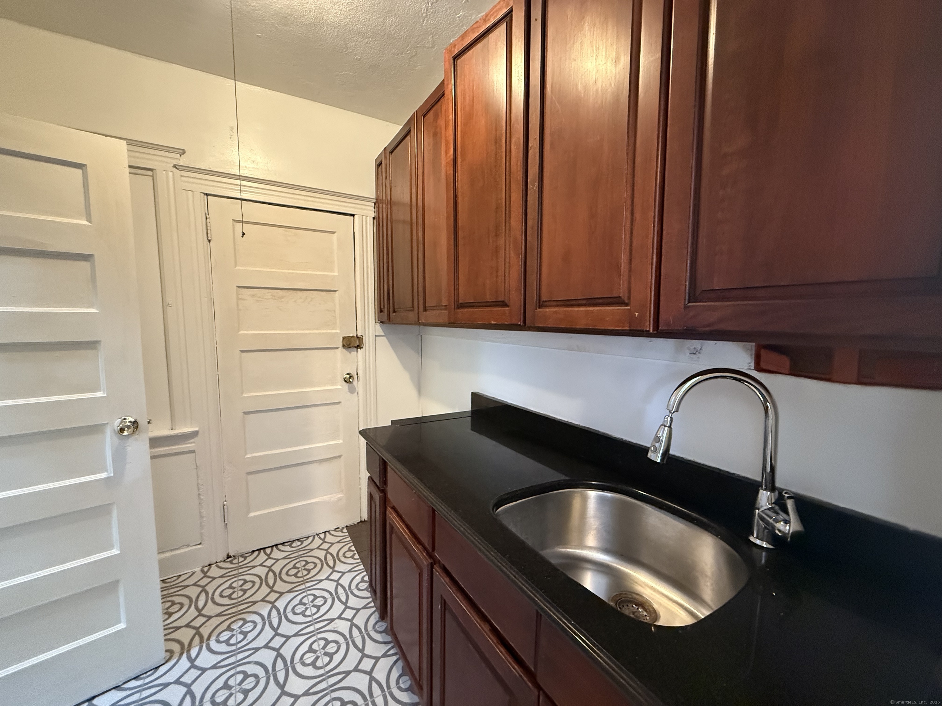 184 Fairview Street New Britain CT 06051