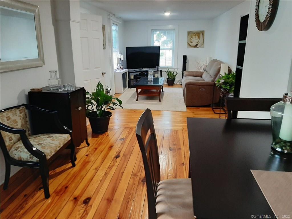72 West Avenue Darien CT 06820