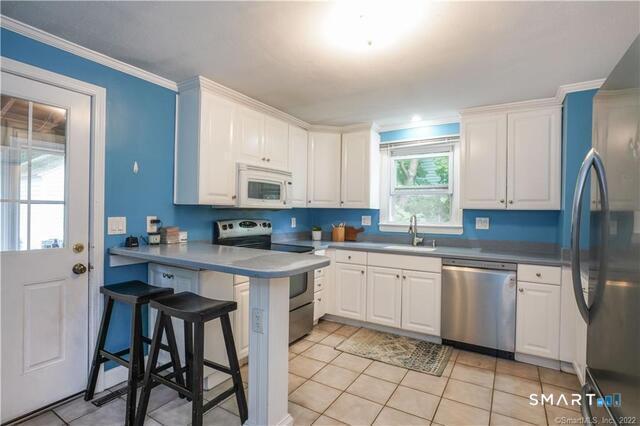 24 Court Park West Hartford CT 06119