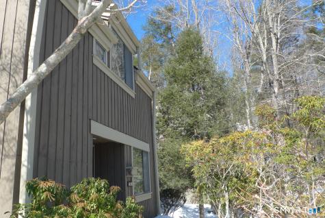 342 Heritage Village Southbury CT 06488