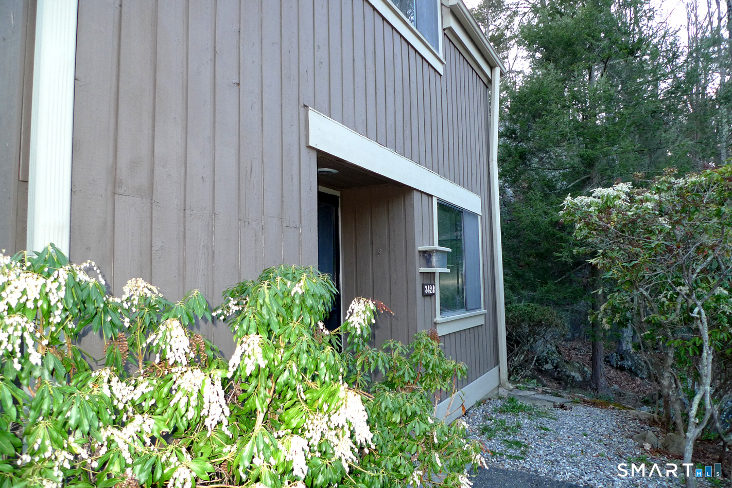 342 Heritage Village Southbury CT 06488