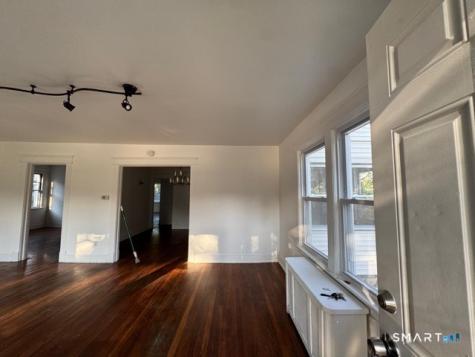 14 Grandview Avenue Waterbury CT 06708