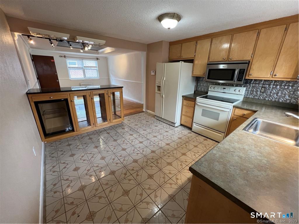 23 Mead Street New Britain CT 06051