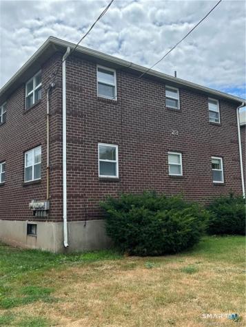 23 Mead Street New Britain CT 06051