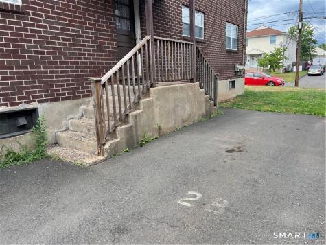 23 Mead Street New Britain CT 06051