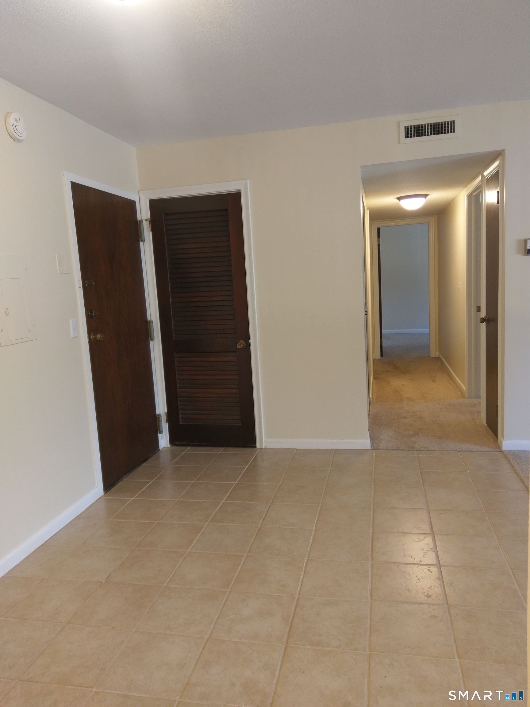 1274 East Main Street Meriden CT 06450
