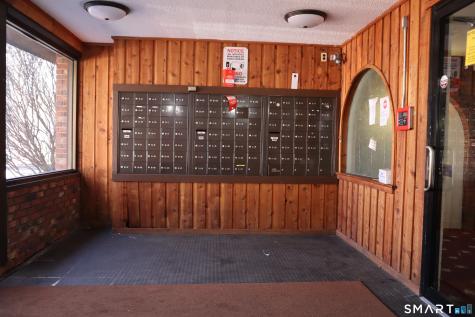 1274 East Main Street Meriden CT 06450