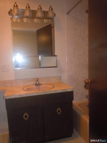1274 East Main Street Meriden CT 06450