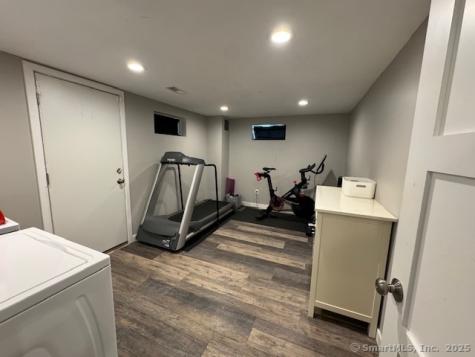 72 Ocean View Street New Haven CT 06512
