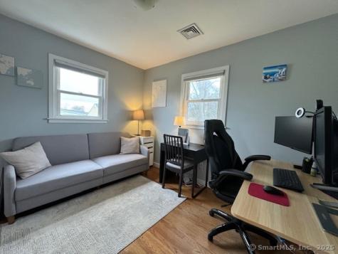 72 Ocean View Street New Haven CT 06512