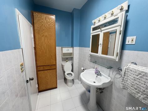 112 Wilcox Avenue Meriden CT 06451