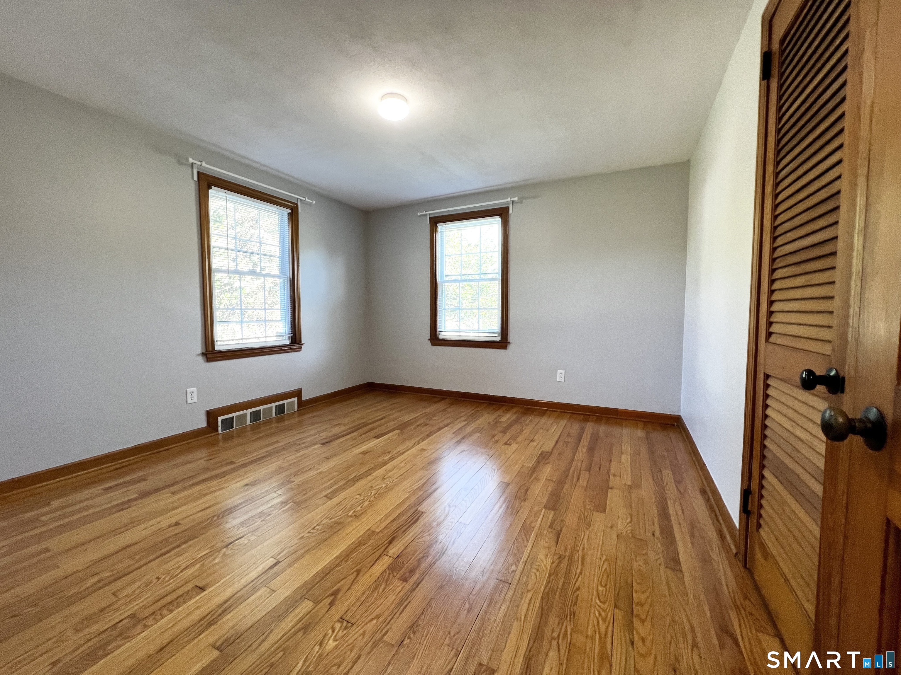 609 Hunting Hill Avenue Middletown CT 06457