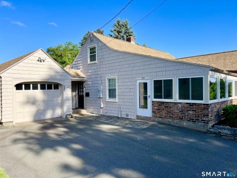 609 Hunting Hill Avenue Middletown CT 06457