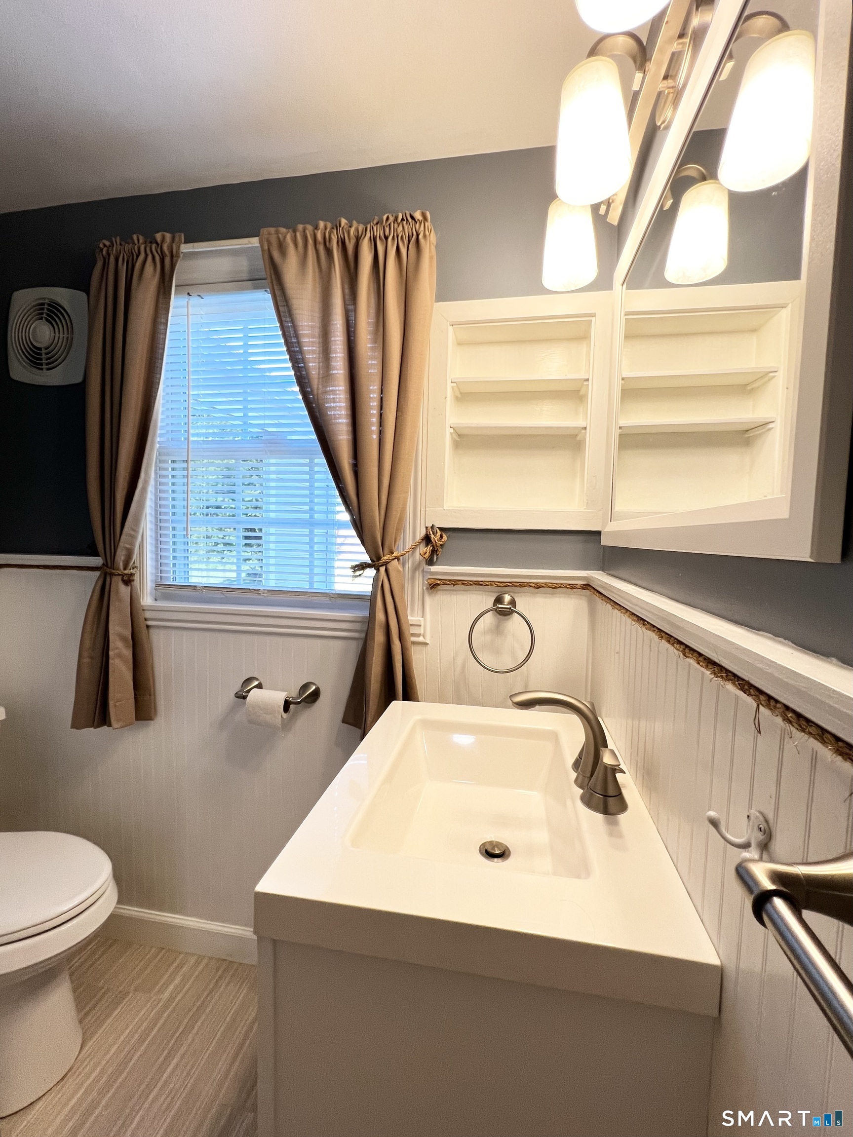 609 Hunting Hill Avenue Middletown CT 06457
