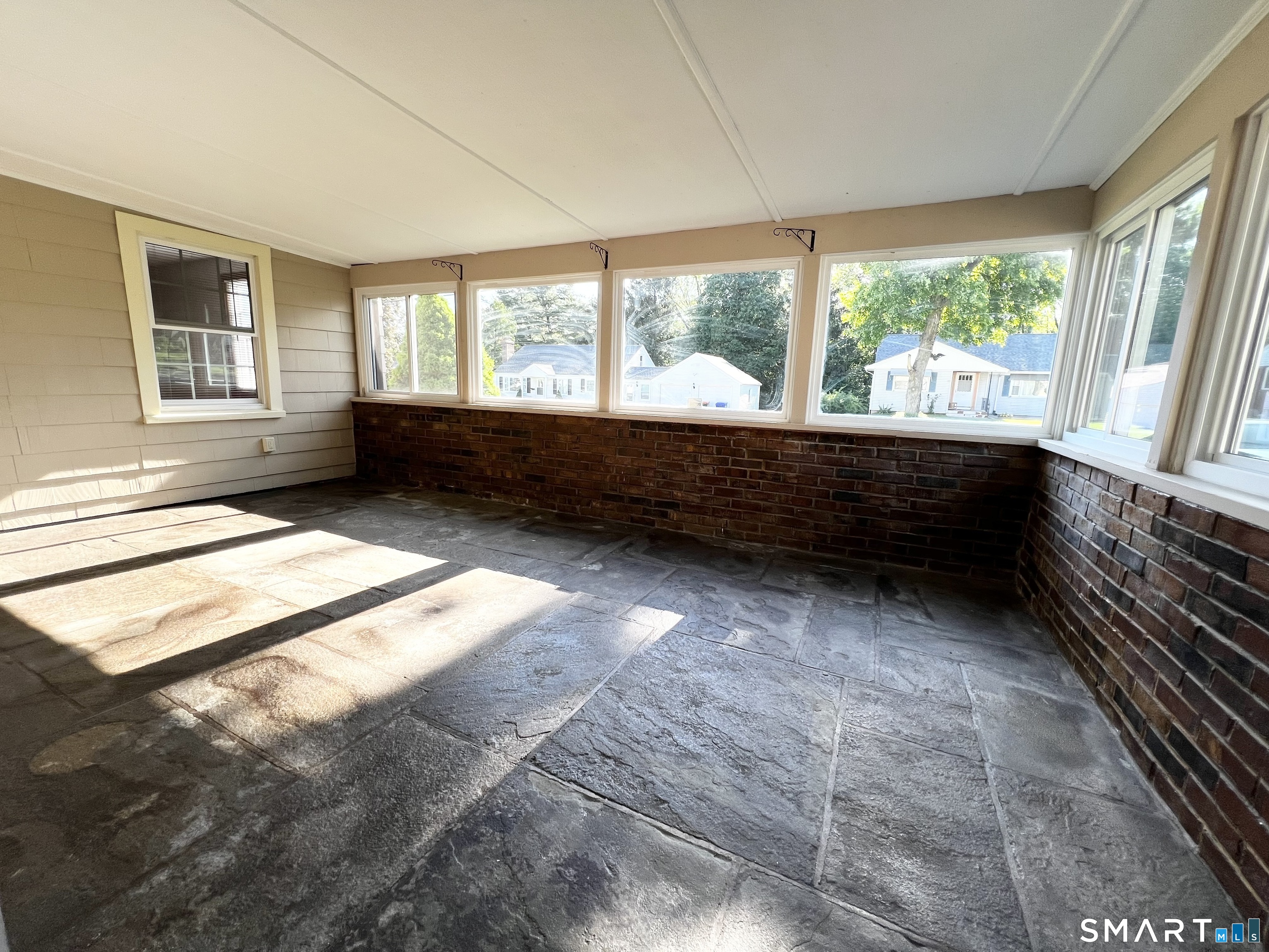 609 Hunting Hill Avenue Middletown CT 06457