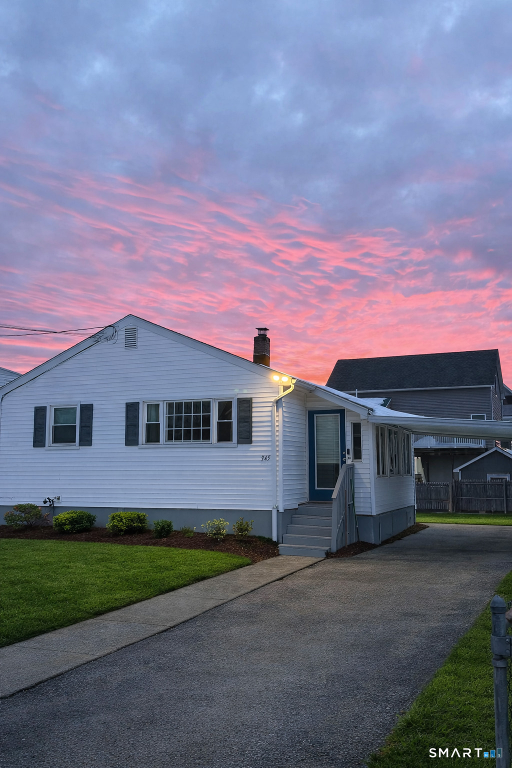 945 East Broadway Milford CT 06460