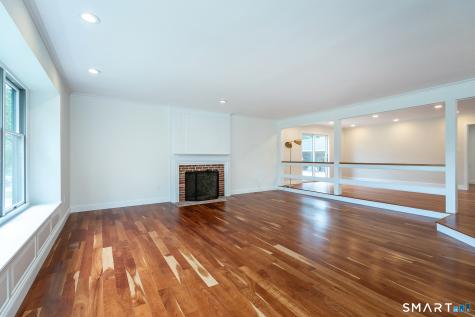 4 Breezy Hill Road Canton CT 06019