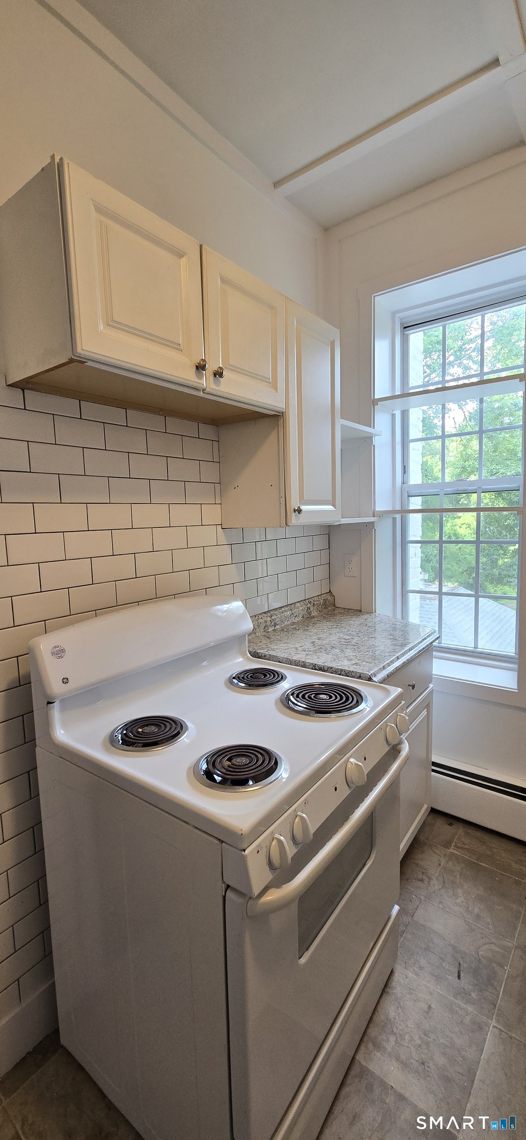 221 Broadway Norwich CT 06360