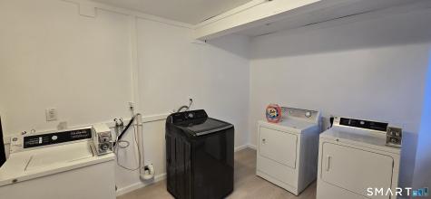 221 Broadway Norwich CT 06360