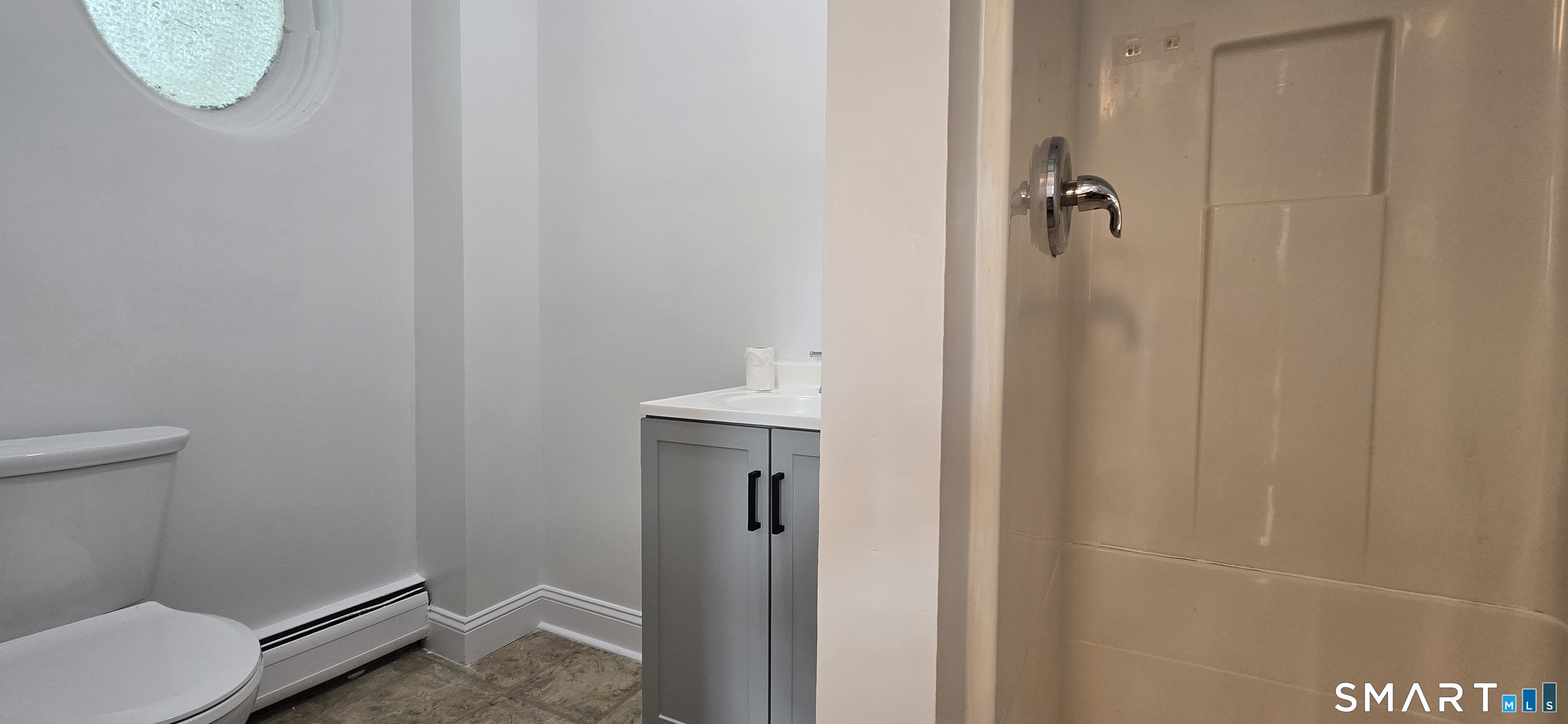 221 Broadway Norwich CT 06360