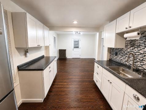 456 California Street Stratford CT 06614